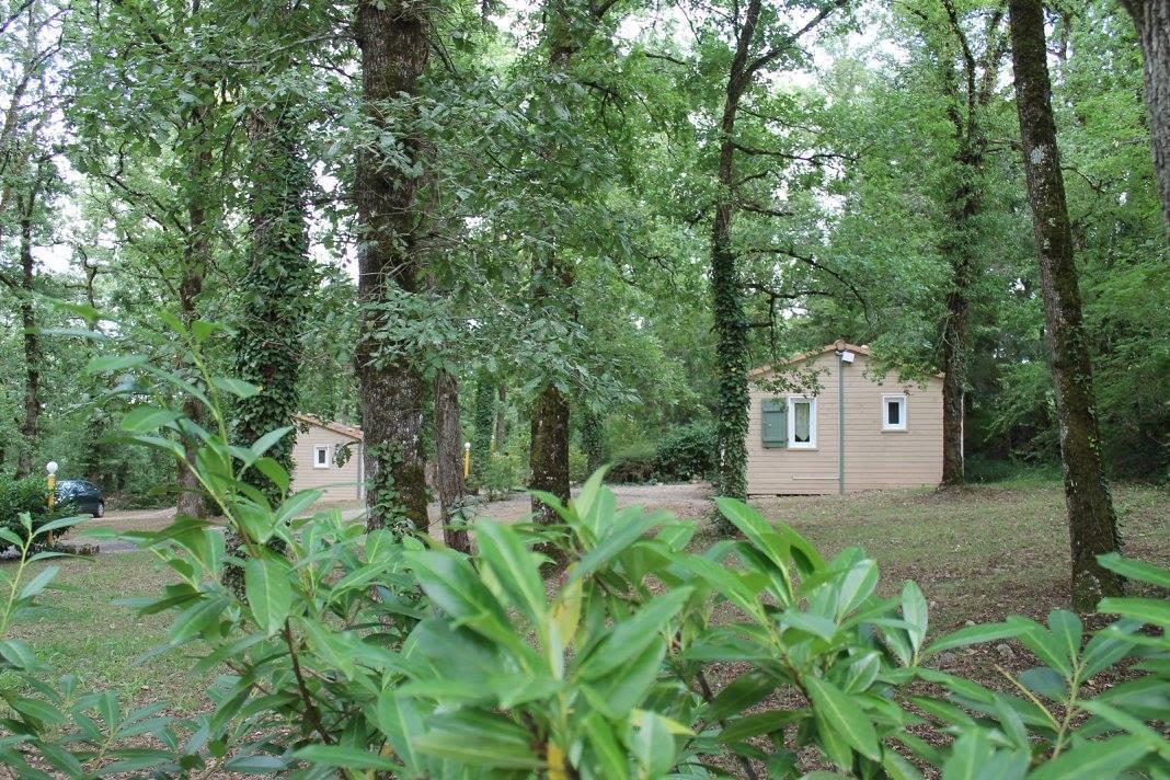 Hotel Camping Au Bois Dormant à Chauffour-sur-Vell Extérieur photo